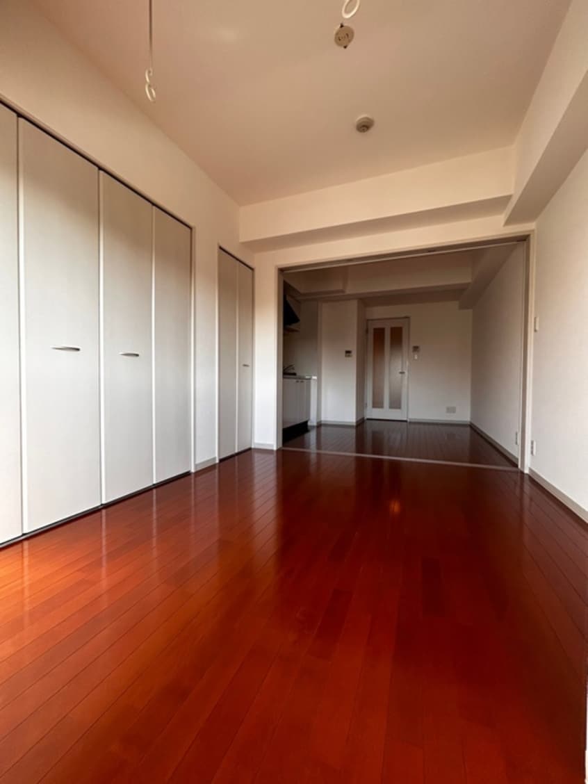 居室 リバ－サイドプレ－ヌ