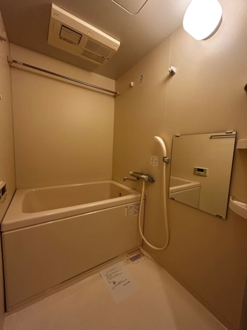 バス／シャワールーム等 リバ－サイドプレ－ヌ