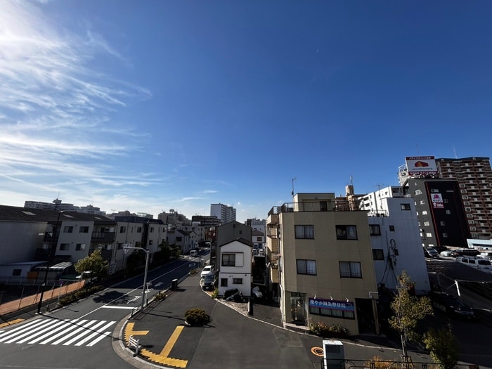 室内からの展望 リバ－サイドプレ－ヌ