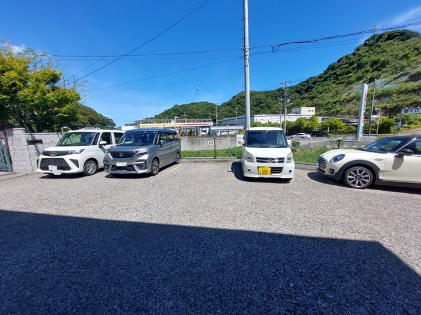 駐車場 コ－トビレッジ