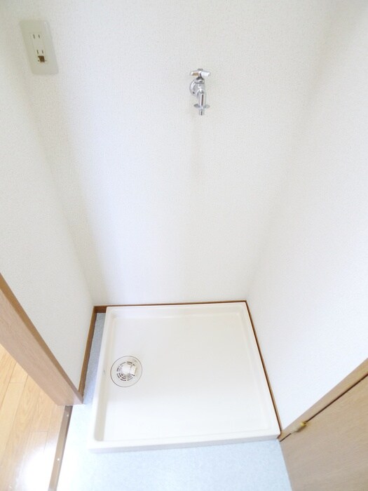 洗濯機置場 サンハイツ富士見