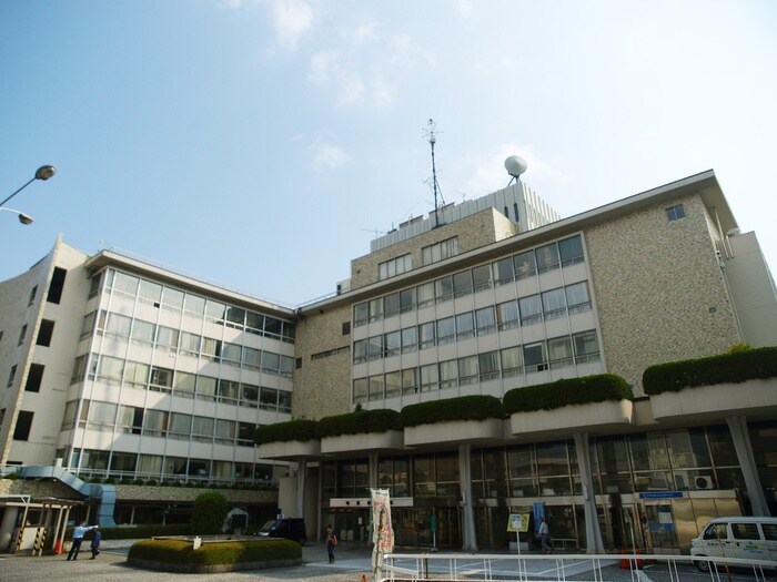 町田市役所(役所)まで242m カルム町田