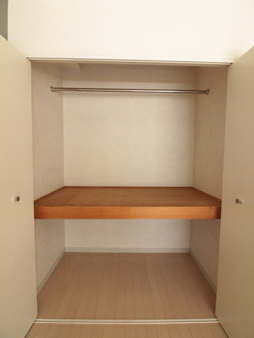 収納 シャルマン高砂Ⅱ