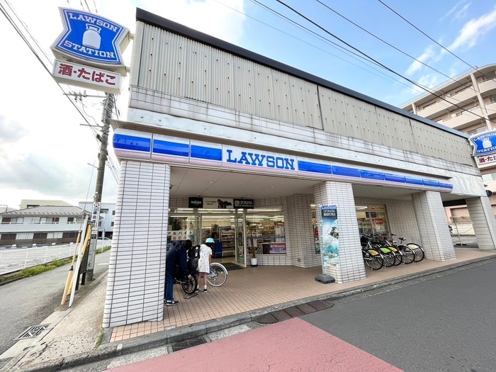 ローソン綱島西3丁目店(コンビニ)まで370m エスポワール綱島