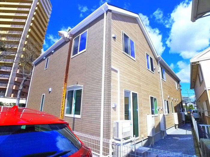 外観写真 ラド・ヒュ－ス習志野