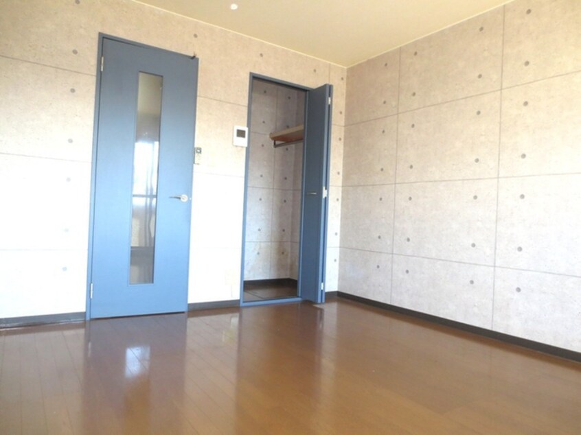 居室 リビエ－ルセレ