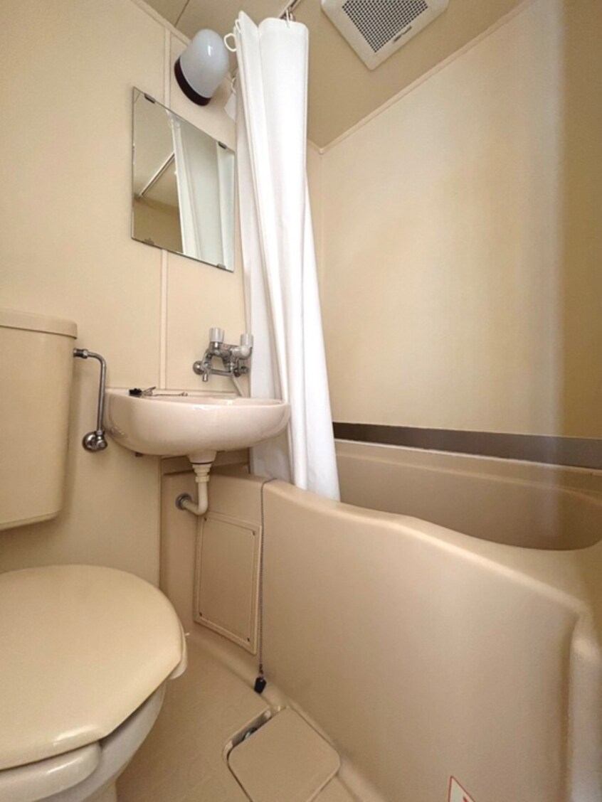 バス／シャワールーム等 メゾン・ナミキ