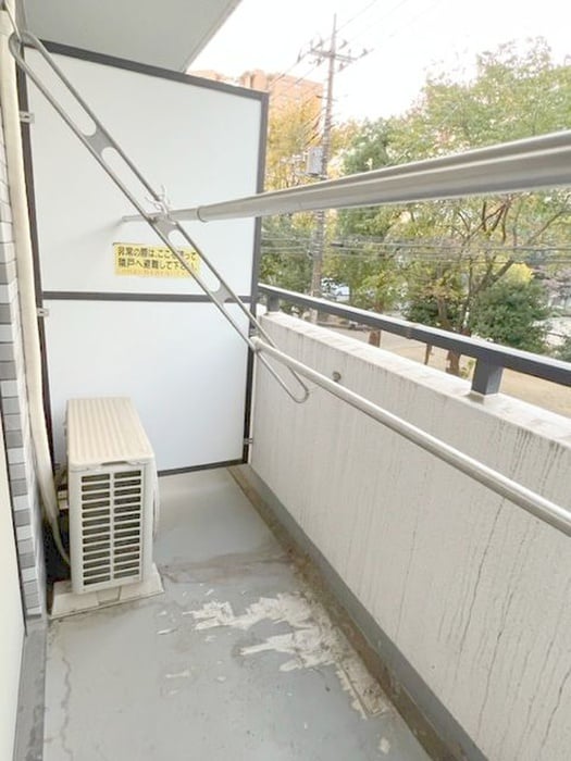 室内からの展望 ﾗｲｵﾝｽﾞﾏﾝｼｮﾝﾅﾐｷｷﾀｺｳｴﾝ