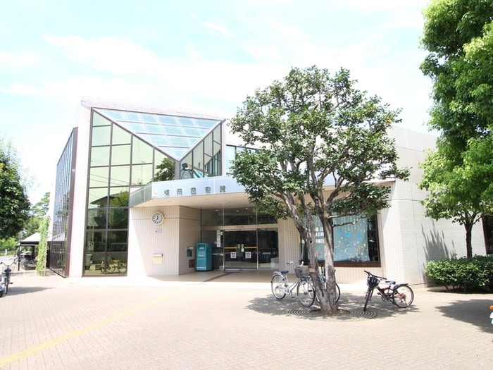 ふじみ野市立上福岡図書館(図書館)まで450m CBふじみ野レーヴ