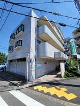 ホワイトシャトレ－