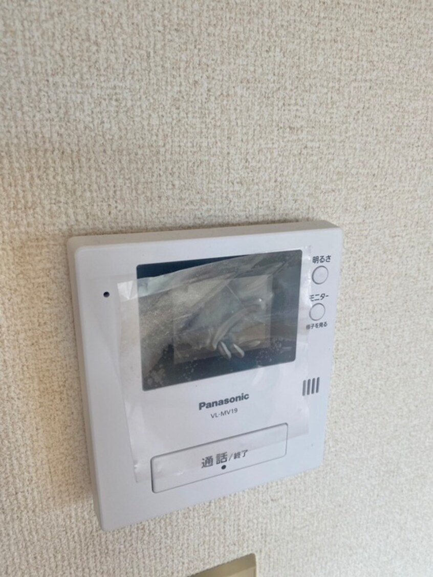 内観写真 ホワイトシャトレ－