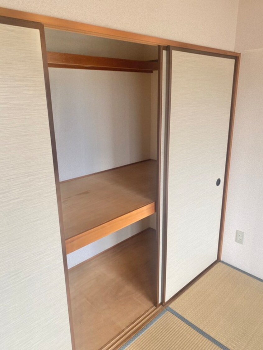 収納 ホワイトシャトレ－