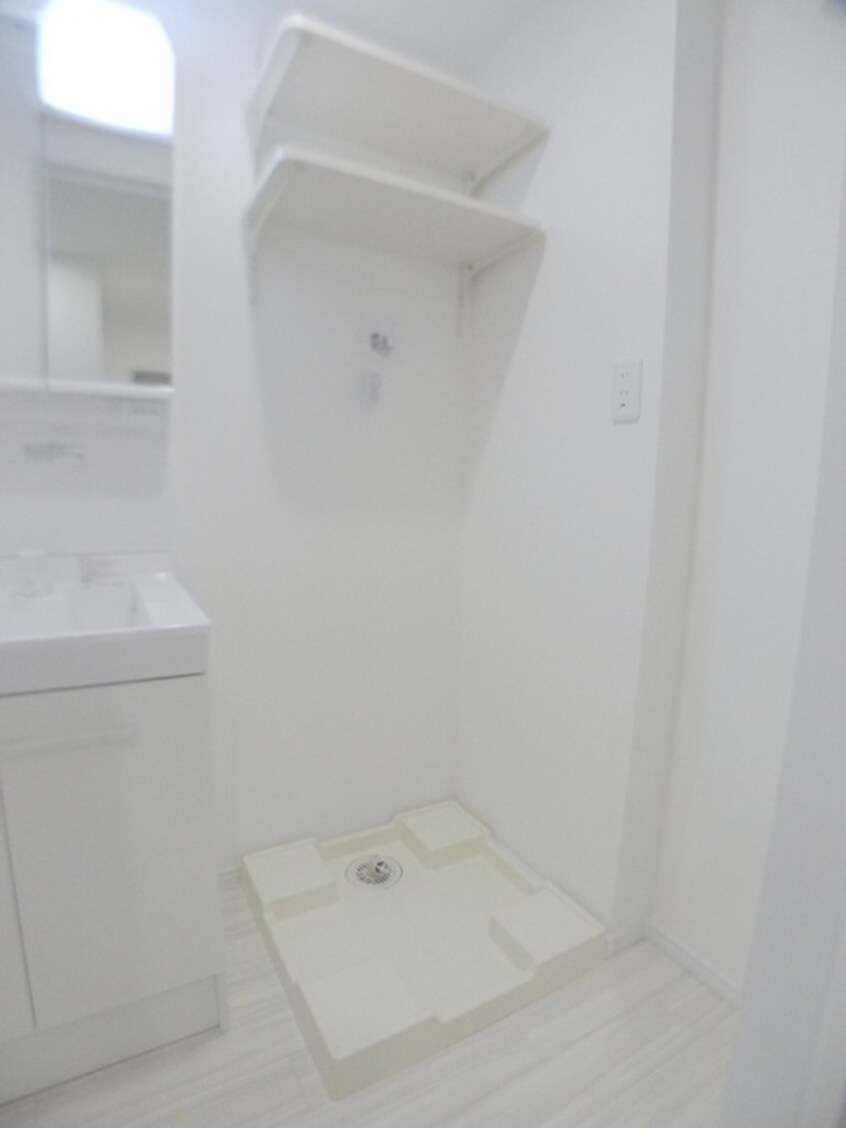 洗濯機置場 メグリオ新松戸Ⅱ