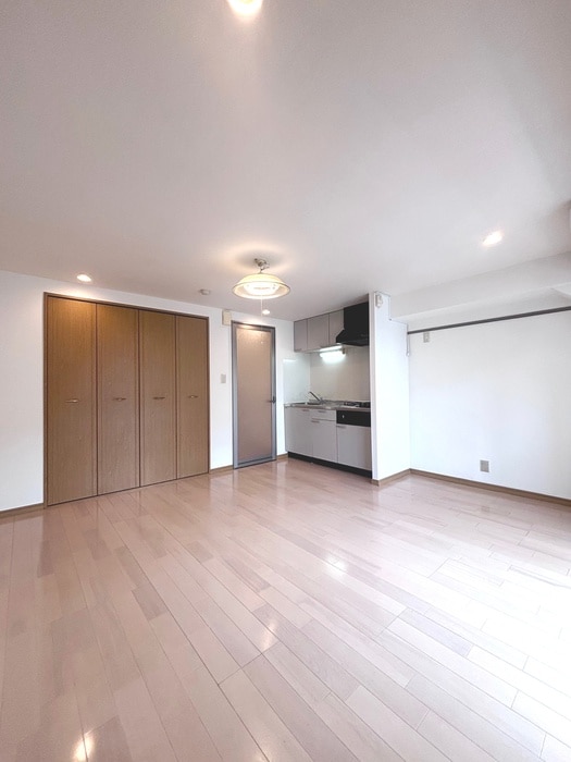 居室 ハウスポシェット