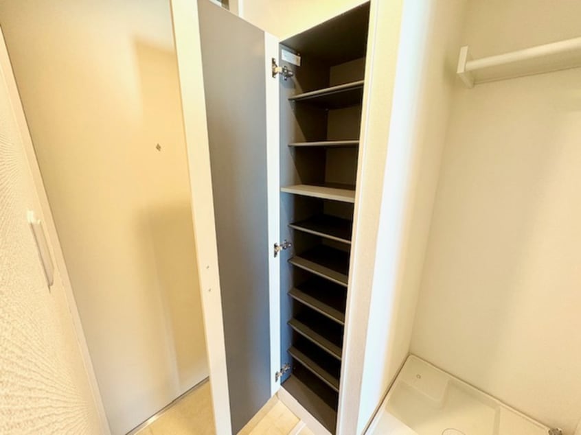 靴箱 ヴィラ綱島