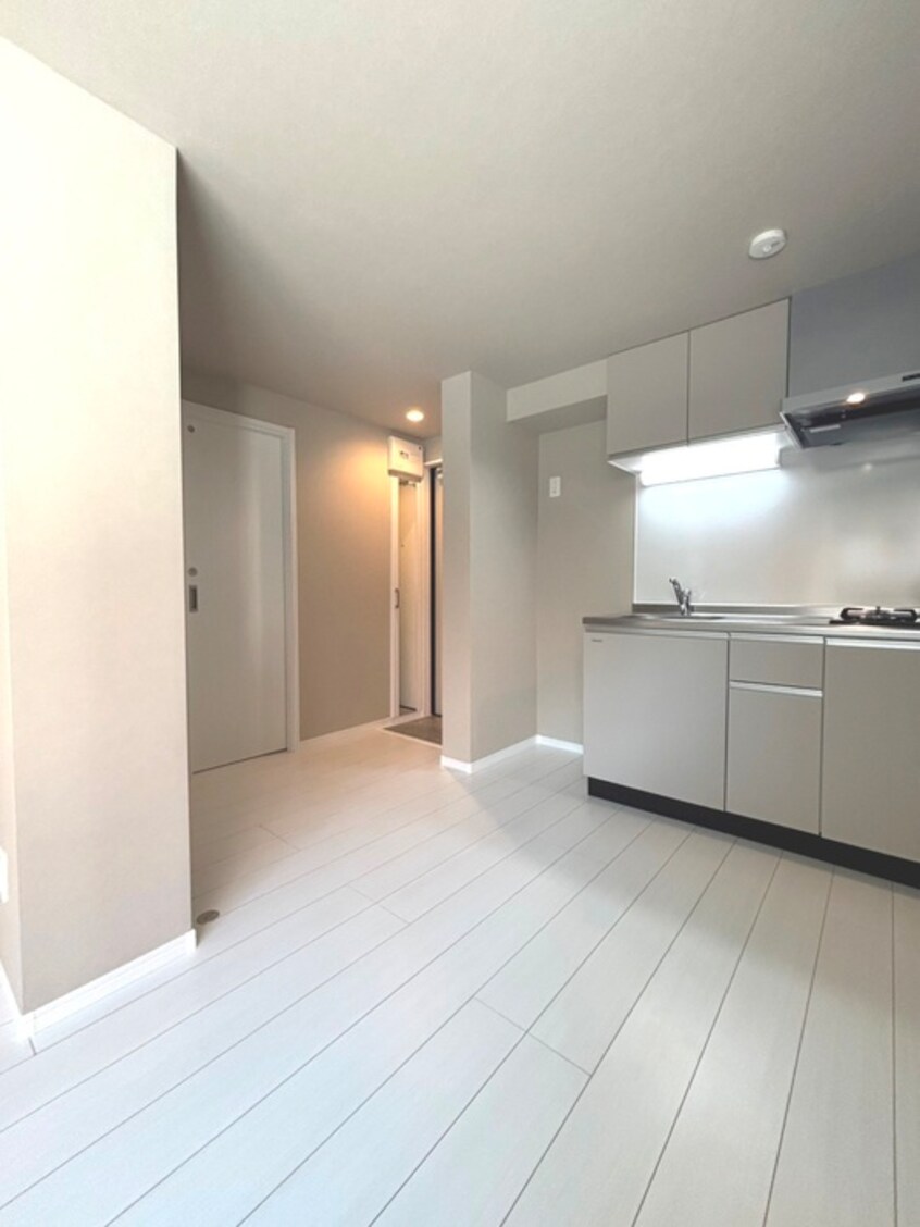 居室 夢のヴィオレット