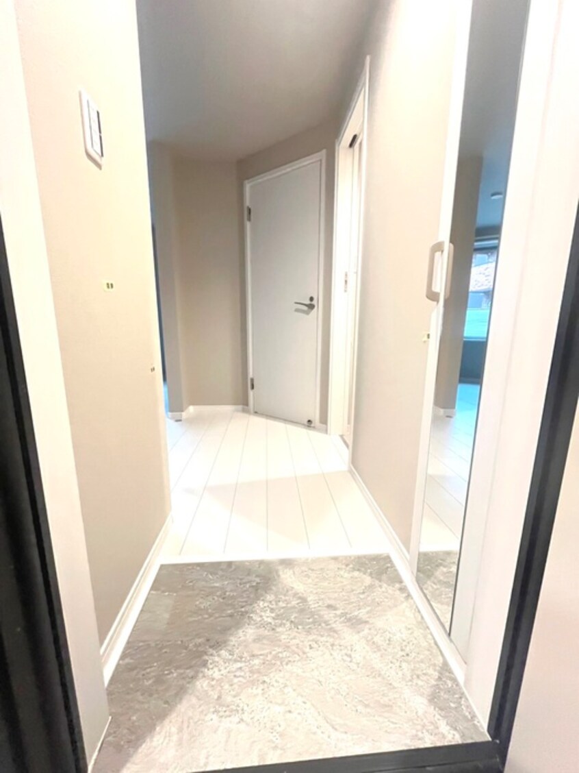 玄関 夢のヴィオレット