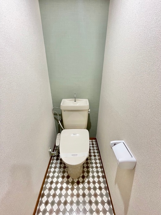 トイレ リヨンハイム百合丘