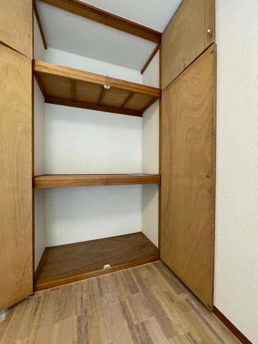 収納 リヨンハイム百合丘