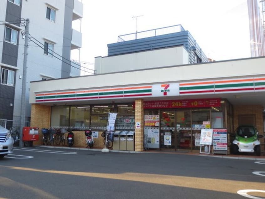 セブンイレブン川崎北加瀬店(コンビニ)まで300m ヒルサイド夢見ヶ崎