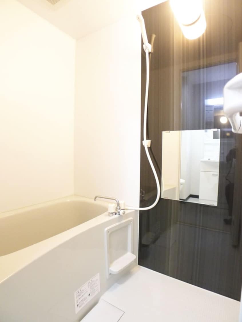 バス／シャワールーム等 Olive