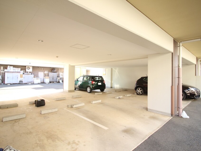 駐車場 ドミールＴＳ