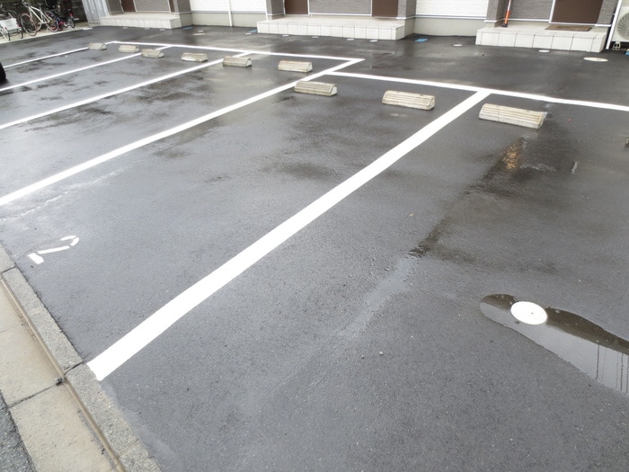 駐車場 メゾンドアウラ