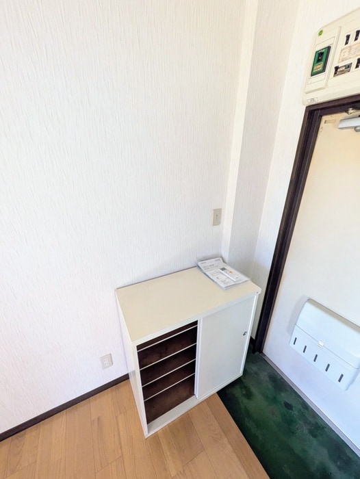 靴箱 吉岡マンション