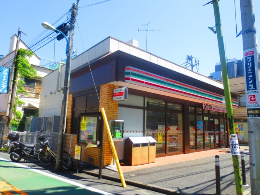 セブンイレブン(コンビニ)まで120m レジディア新宿イ－ストⅡ