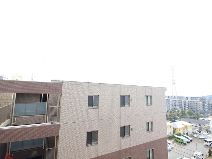 室内からの展望 リーズヒルヨコハマ