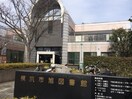 横浜市立旭図書館(図書館)まで350m シェレ－ネ