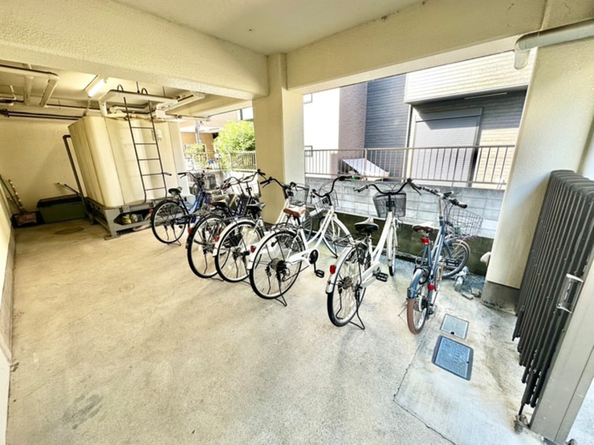 駐輪場 下石原プラザ