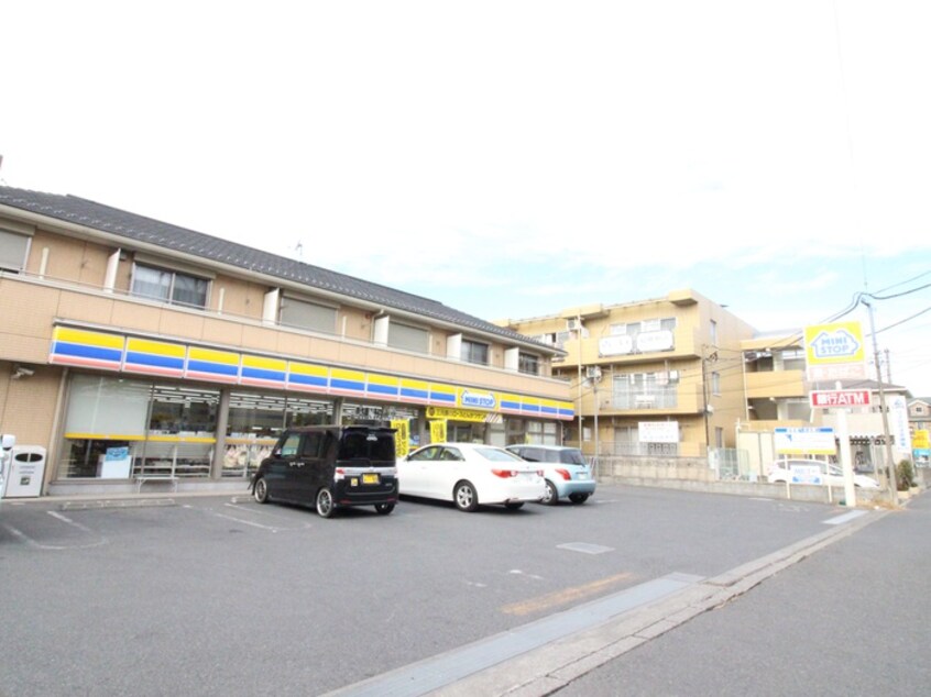 ミニストップ(コンビニ)まで10m フランフロント大宮