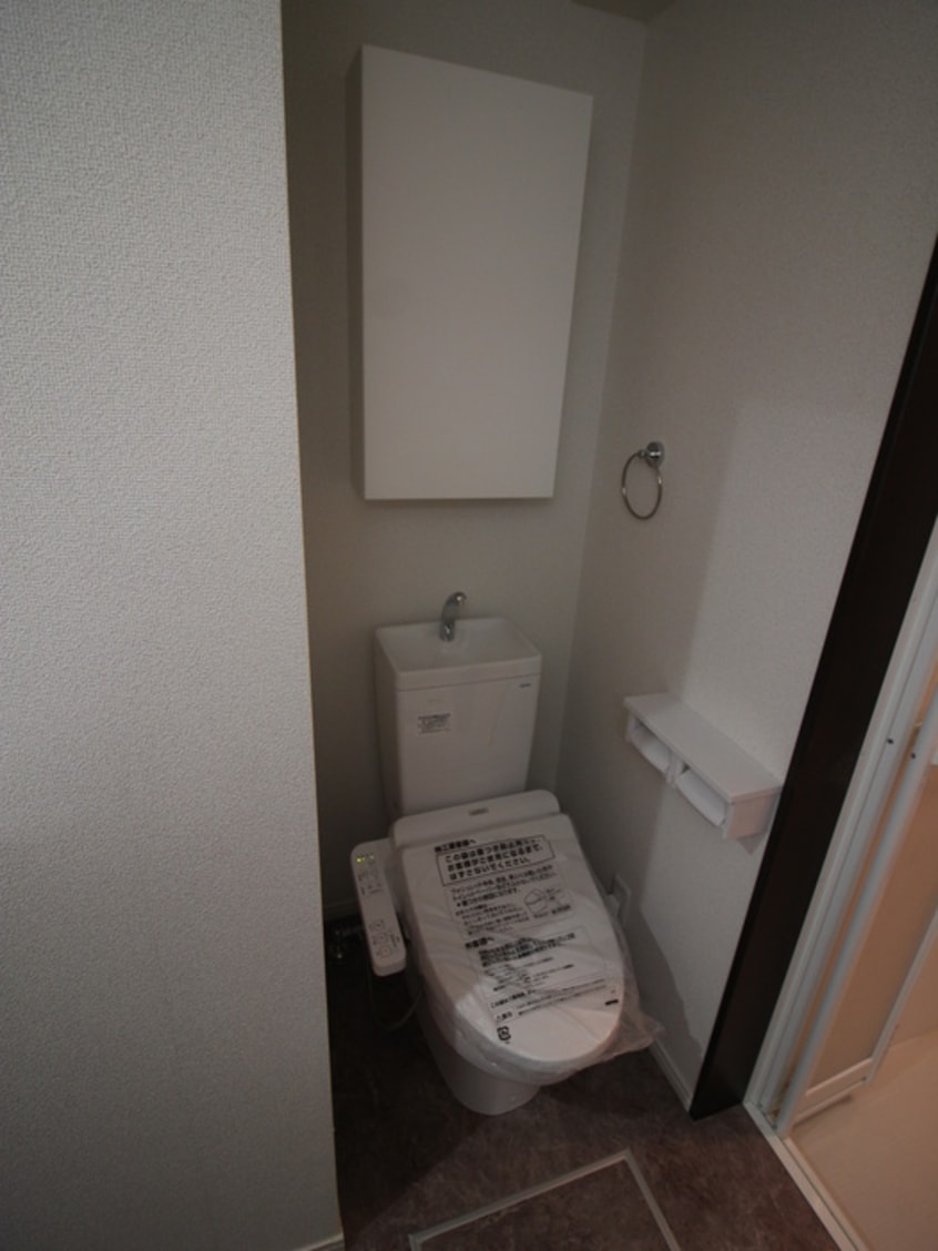 トイレ INside Grove EVE