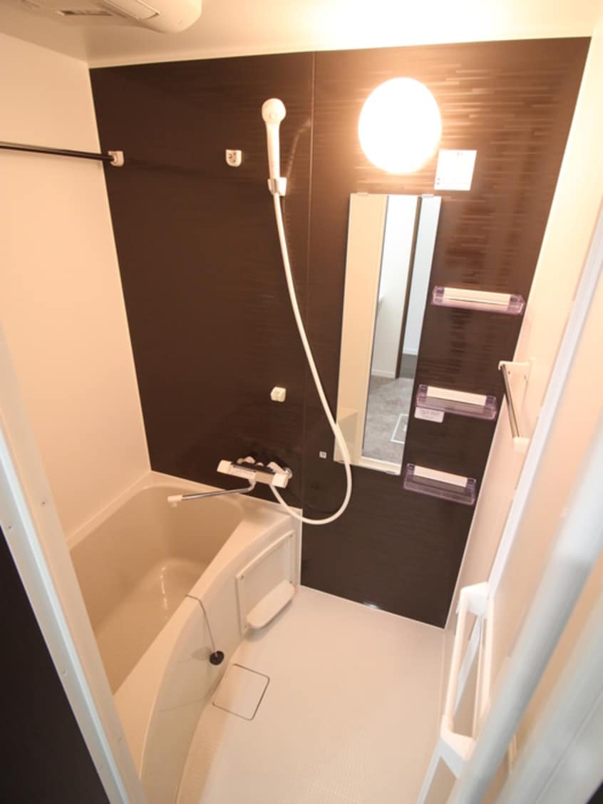 バス／シャワールーム等 INside Grove EVE