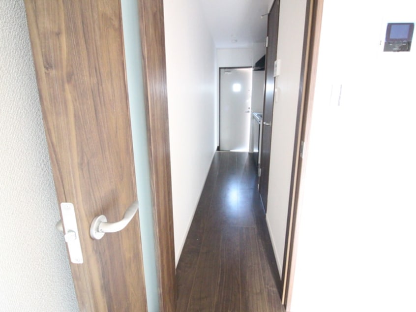 廊下 INside Grove EVE