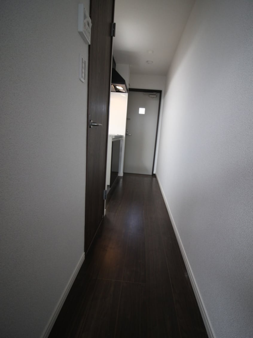 廊下 INside Grove EVE