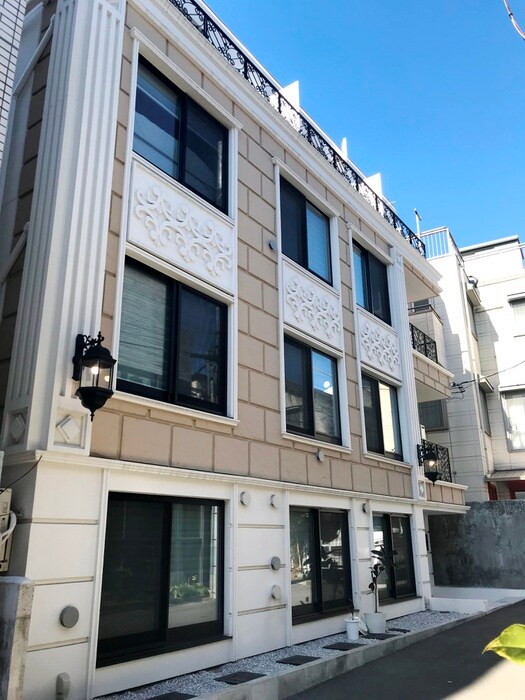 外観写真 HJ　PLACE　Jingumae