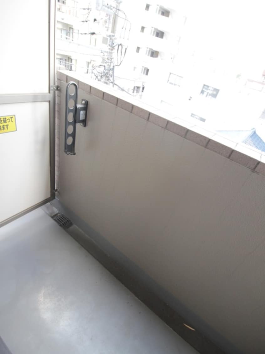 ベランダ・バルコニー ルーブル旗の台