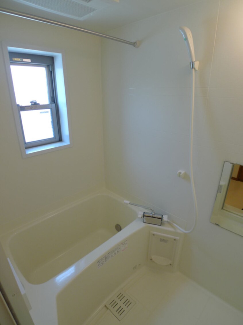 バス／シャワールーム等 アム－ル西青木