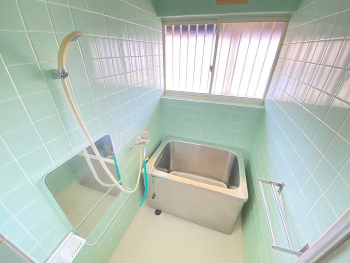 バス／シャワールーム等 マリンフォ－ド林