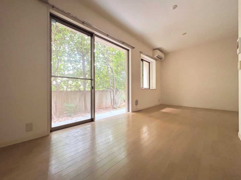 居室 ＢＥＬＬＥ　ＳＩＥＳＴＥ