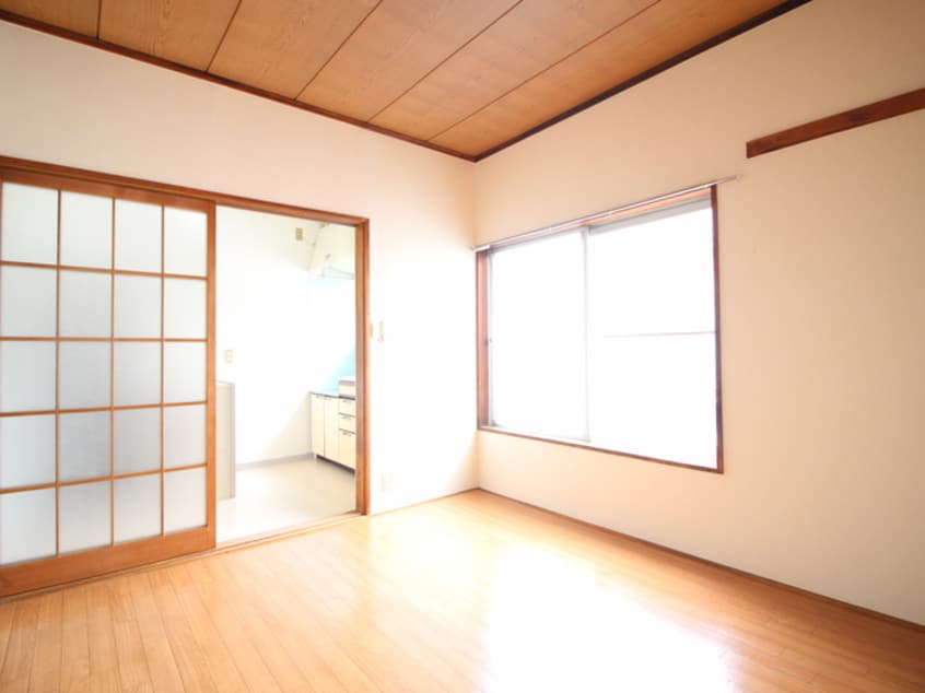 居室 コーポ春美