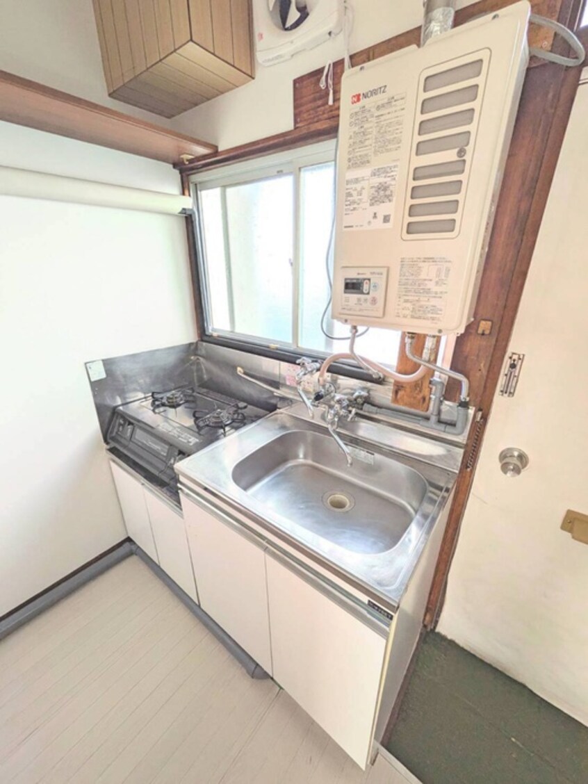 キッチン 河内荘