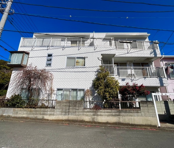 エントランス部分 サンハイツ梶山