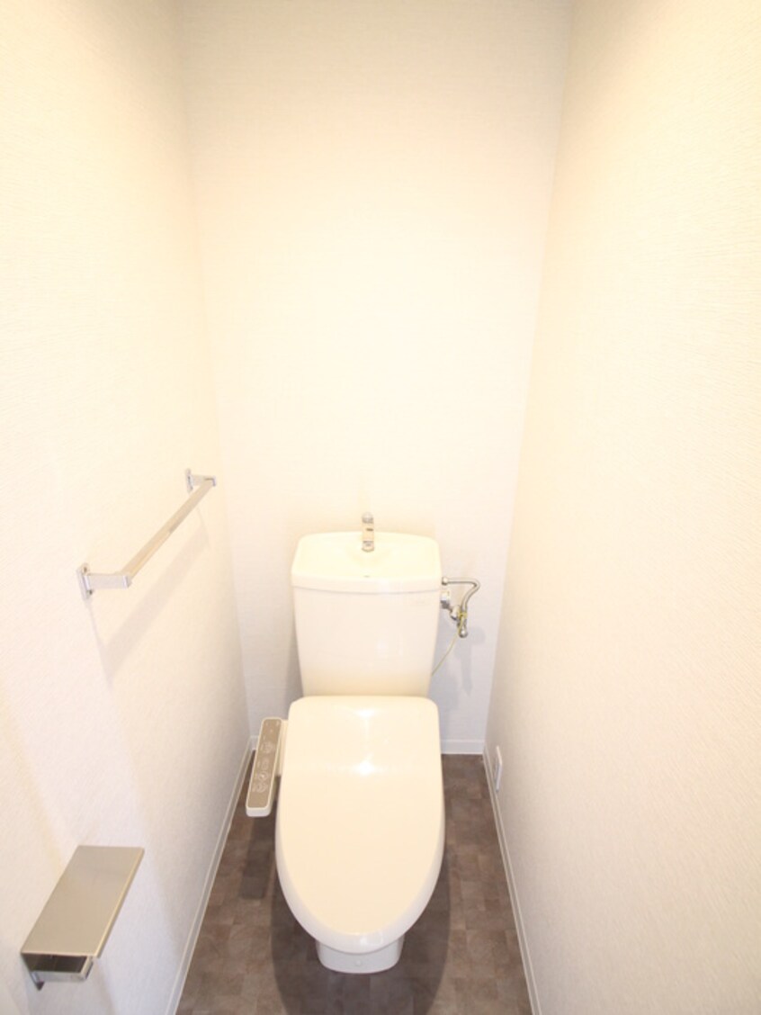 トイレ サンロイヤルレジデンス２