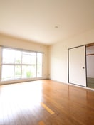 居室 えびな国分団地８号棟（１０５）