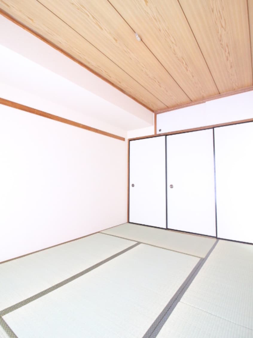 居室 えびな国分団地８号棟（１０５）