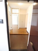 玄関 えびな国分団地８号棟（１０５）