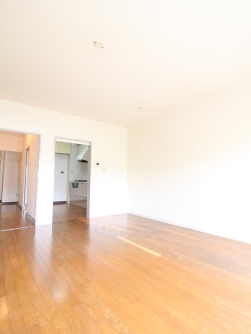 居室 えびな国分団地８号棟（１０５）